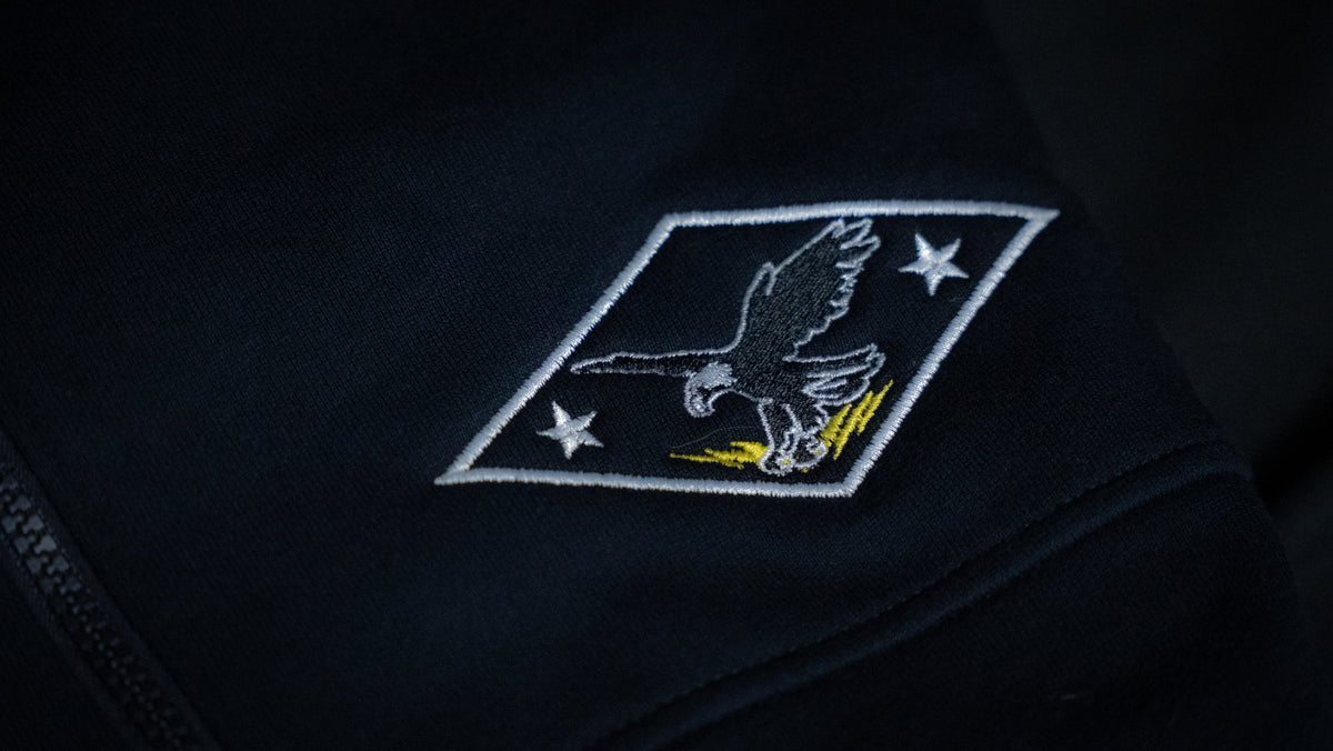 TEAM QUARTER-ZIP PREMIUM (PATROL BLUE)